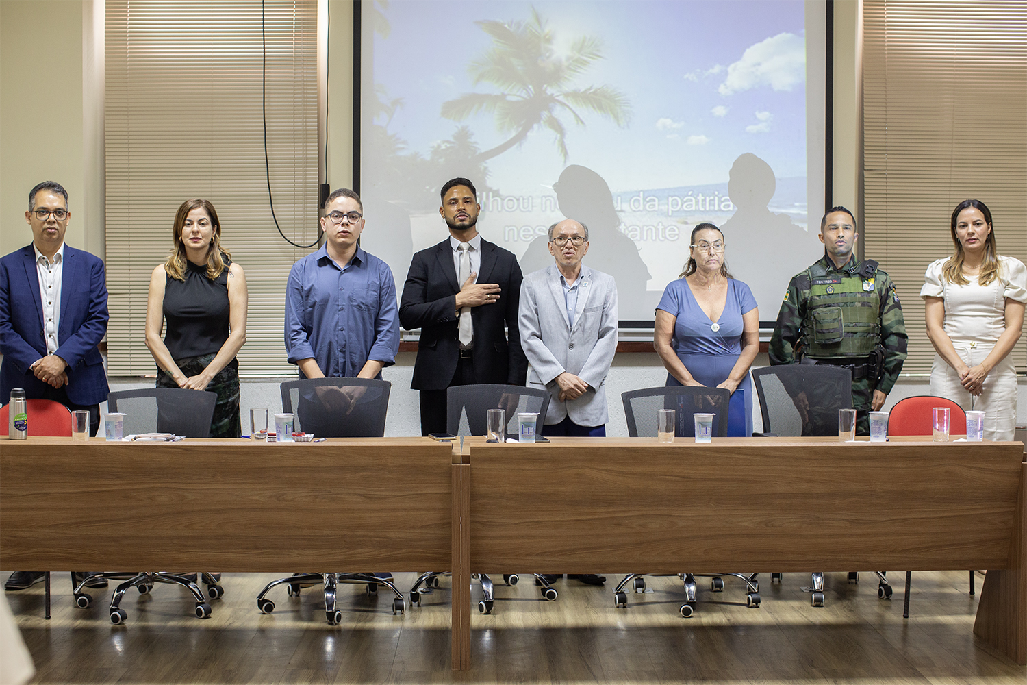 Composição da mesa responsável por discutir as necessidades da causa animal no estado. (foto: Adilson Andrade/Ascom UFS)