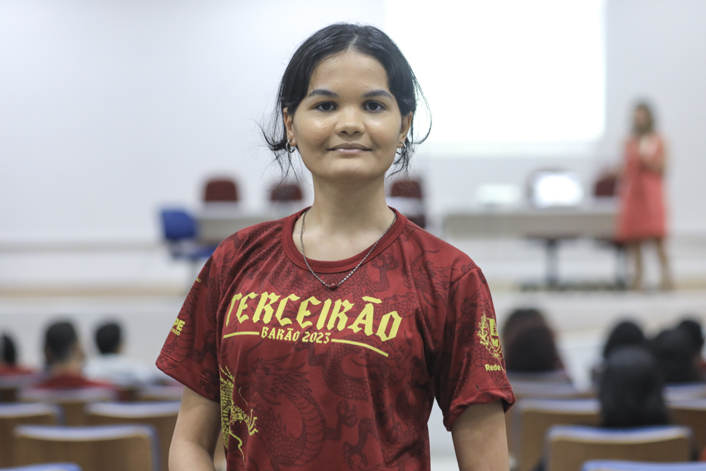 Layla Nunes, estudante do Ensino Médio, refletiu sobre o que aprendeu a partir das histórias que ouviu 