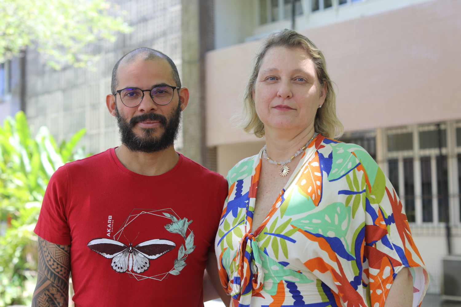 Coordenador do novo Dinter, professor Alfrâncio Ferreira, e Rosana Givigi, coordenadora do PPGED (Foto: Schirlene Reis/AscomUFS)