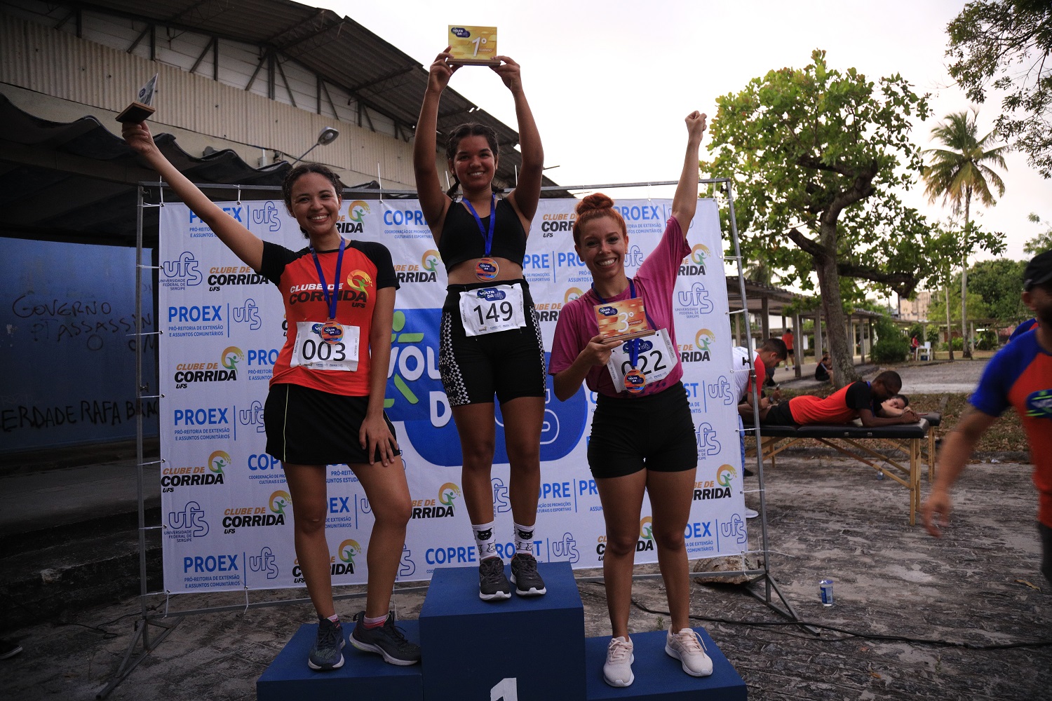 Pódio da categoria feminina. (Foto: Adilson Andrade/Ascom UFS)