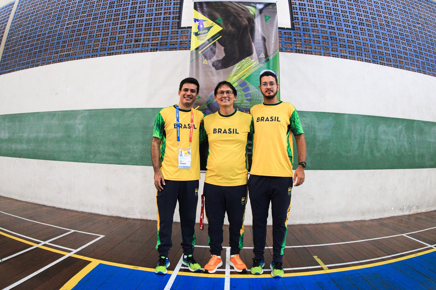 Equipe do projeto de extensão Paradesporto de Sergipe. (foto: Pedro Ramos/Ascom UFS)