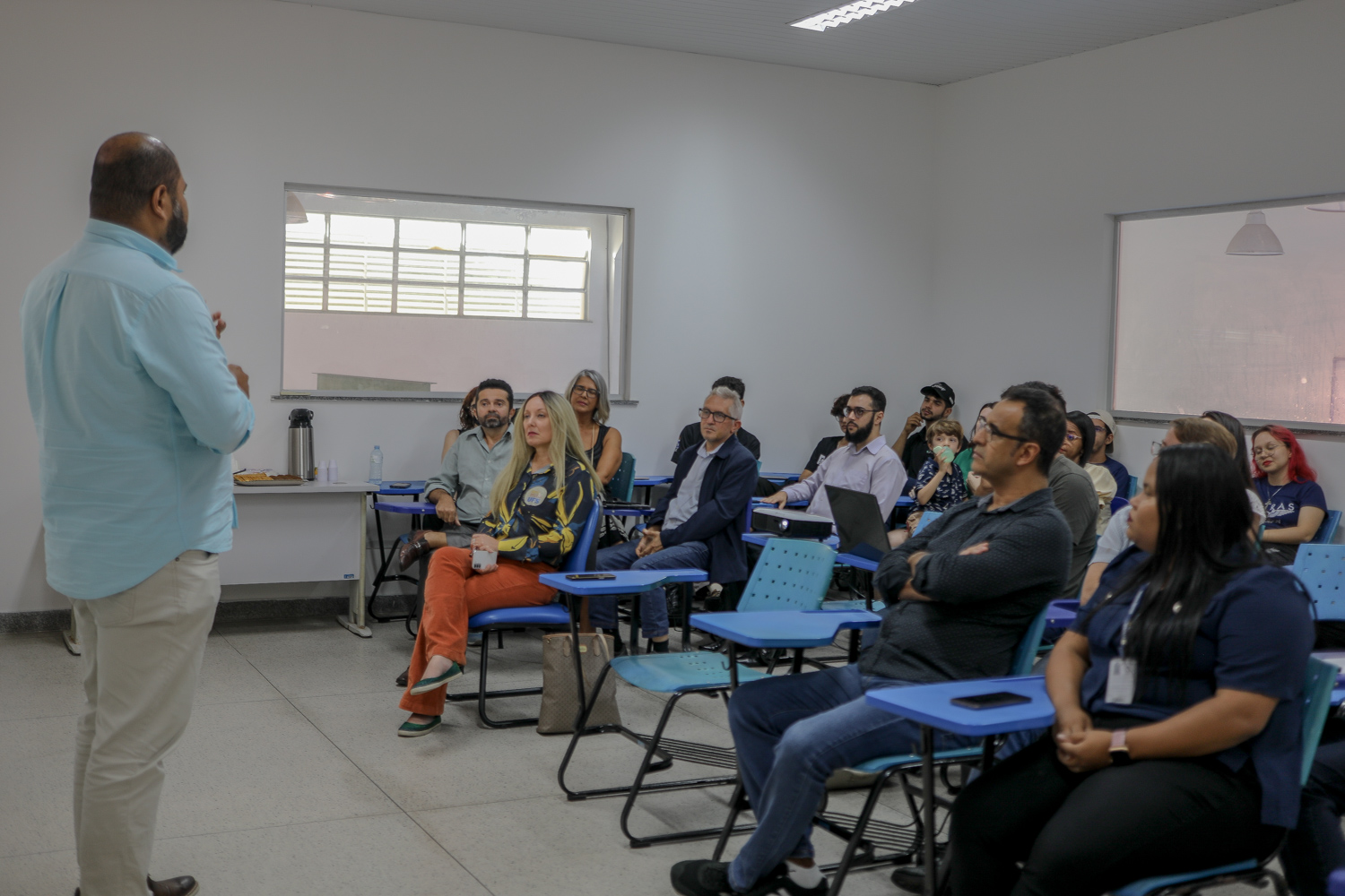 Visita ao Departamento de Engenharia Mecânica aconteceu na última sexta-feira, 13. (foto: Elisa Lemos/Ascom UFS)