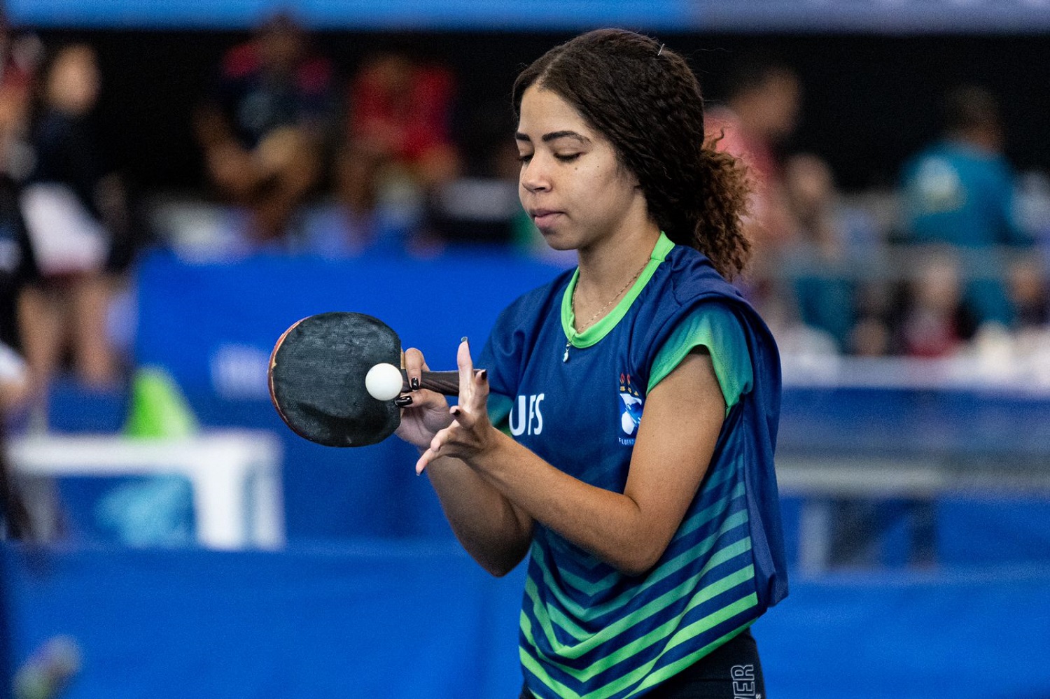 Anny Vitória Santos é atleta de tênis de mesa e aluna do curso de Publicidade e Propaganda da UFS. (foto: Arquivo pessoal)