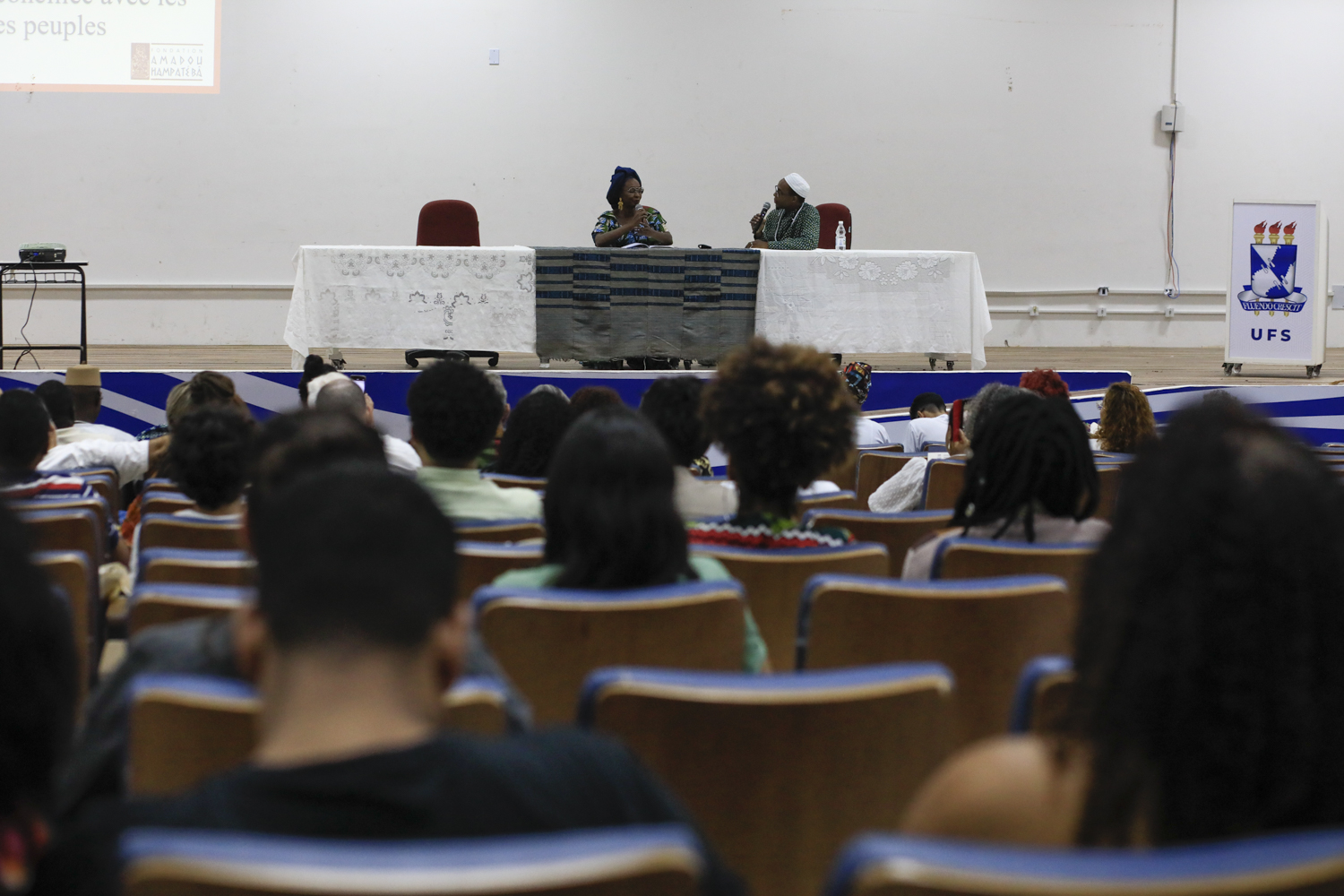 Conferência de abertura aconteceu no auditório da Didática 7, no Campus de São Cristóvão. (foto: Adilson Andrade/Ascom UFS)