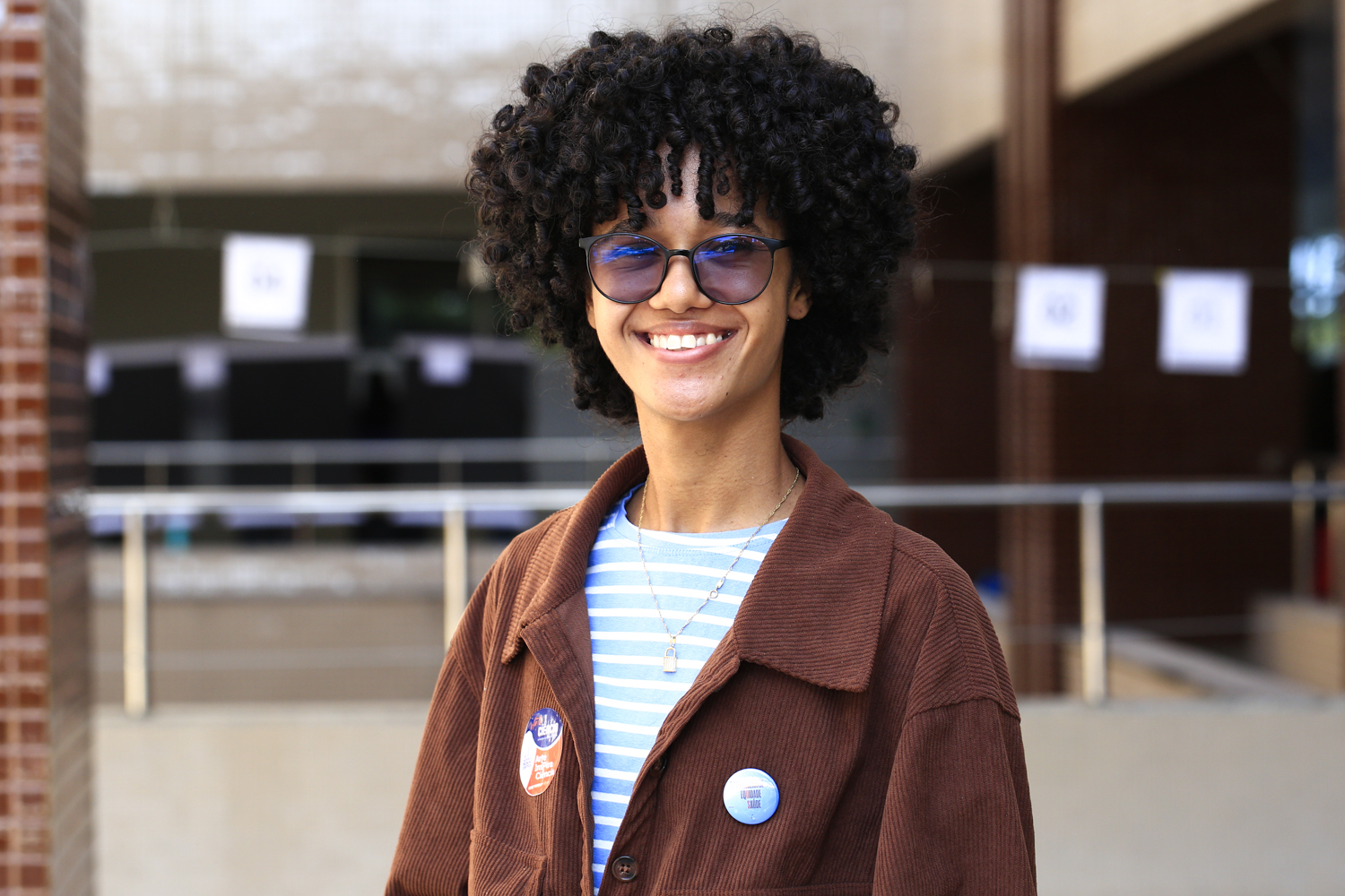 Heloiza Barbosa é colaboradora da Fonej e foi palestrante do minicurso. (Foto: Adilson Andrade/ ASCOM UFS)