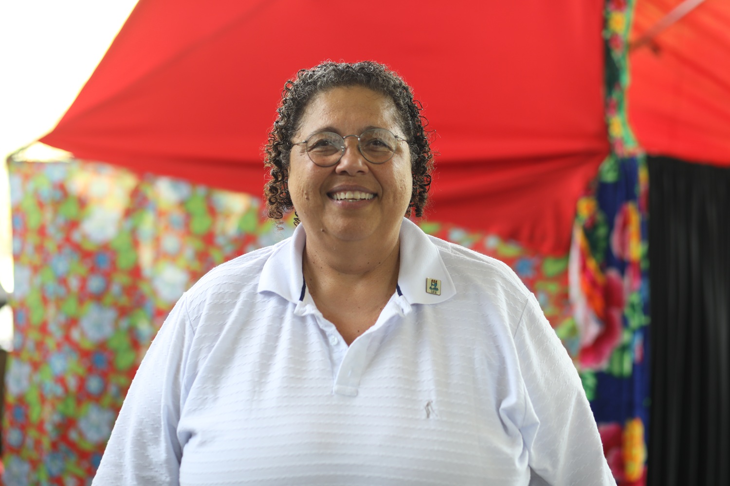 Professora Tereza Sena afirma que proposta é popularizar o conhecimento por meio de uma linguagem acessível (Foto: Janaína Cavalcante / Ascom UFS) 